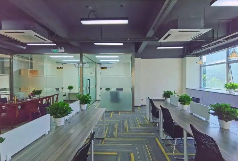 新虹桥中心大厦再获长宁区服务区域经济重点楼宇“月亿楼”称号